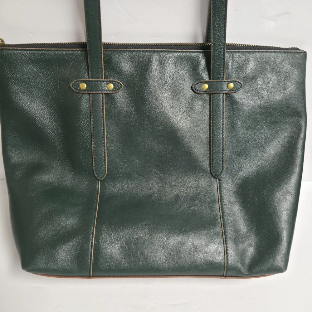 Fossil Felicity Dark Green Leather Tote Shoulder Bag Purse Zip Top Brass Studs